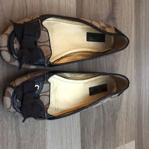 Coach Flats